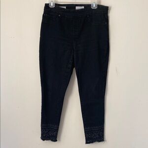 Tribal Black Ankle Cropped Jeans with Tapered Leg